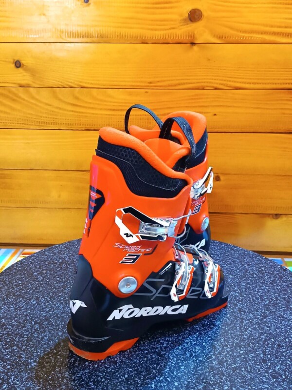 LYŽIARKY NORDICA SPEED MACHINE J3 RED 22MP